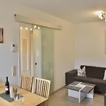 Apartman In Near Stubai Glacier Skiing